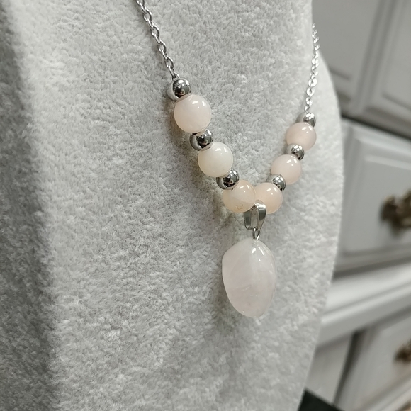 Peach Aventurine Rose Quartz Necklace Natural Gemstone Pendant Stainless-Steel - Picture 5 of 15